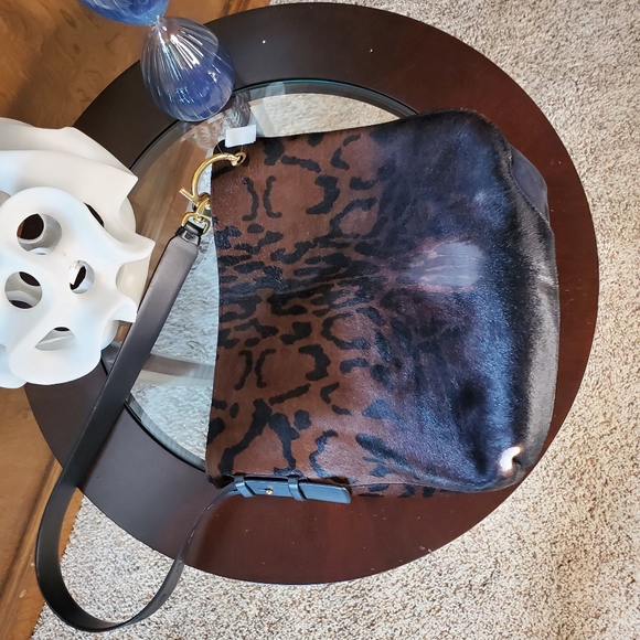 Salvatore Ferragamoanimal print shoulder bag - Picture 8 of 16